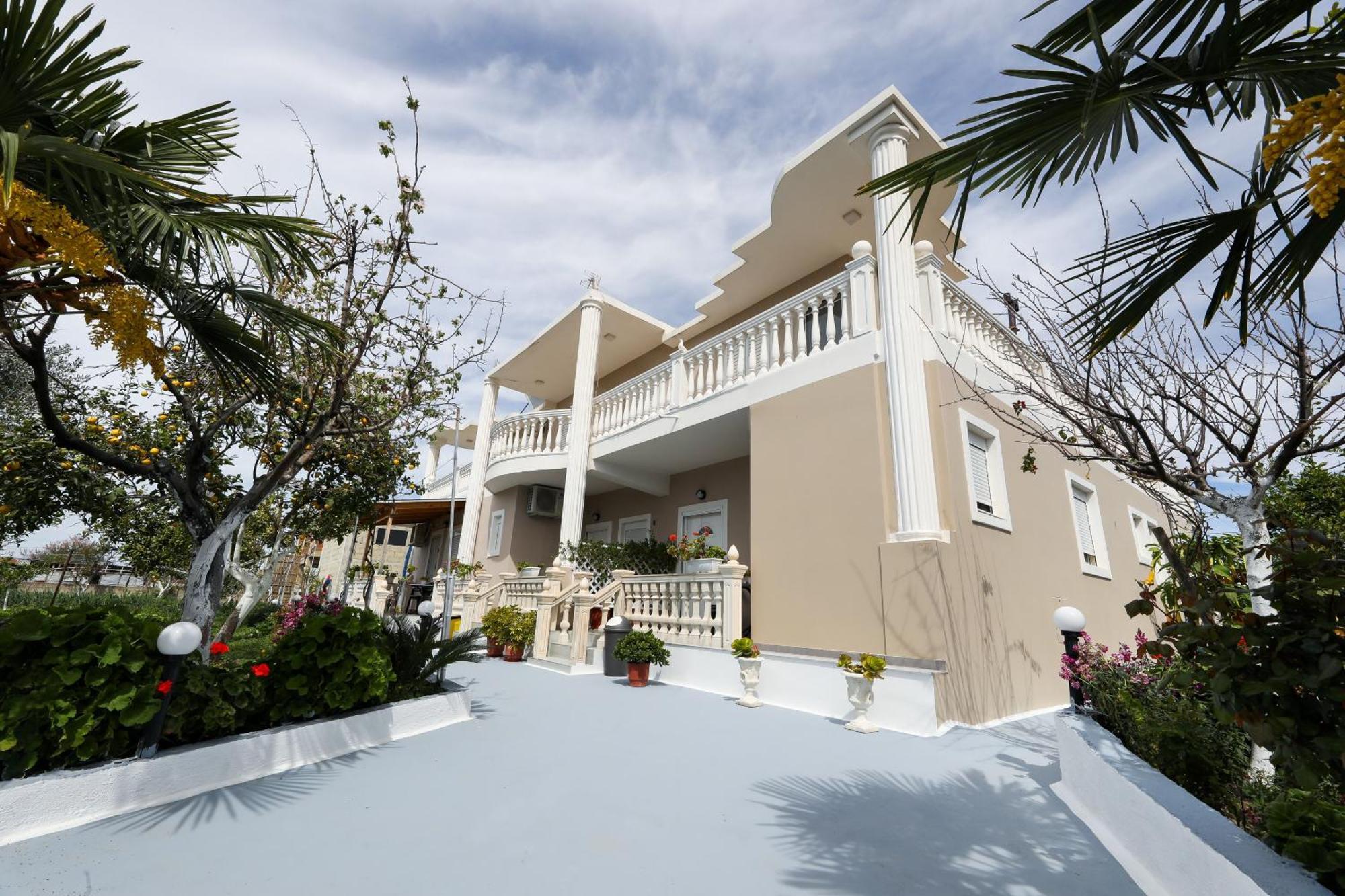 Guest House Narta Vlore Exterior photo