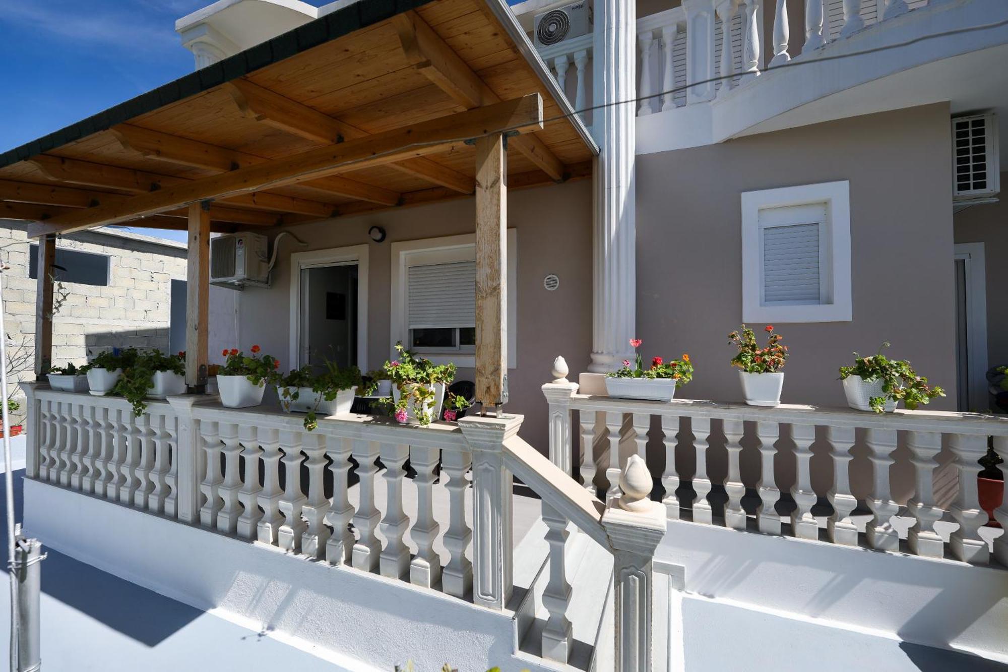 Guest House Narta Vlore Exterior photo