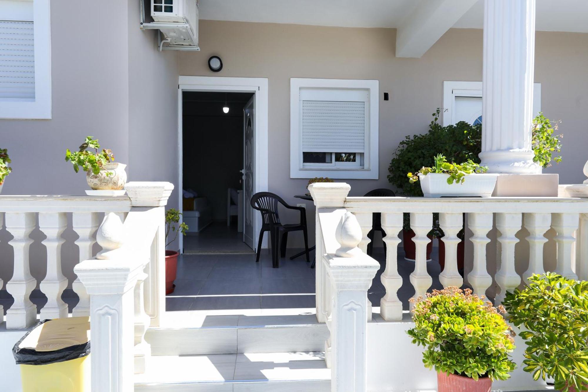 Guest House Narta Vlore Exterior photo