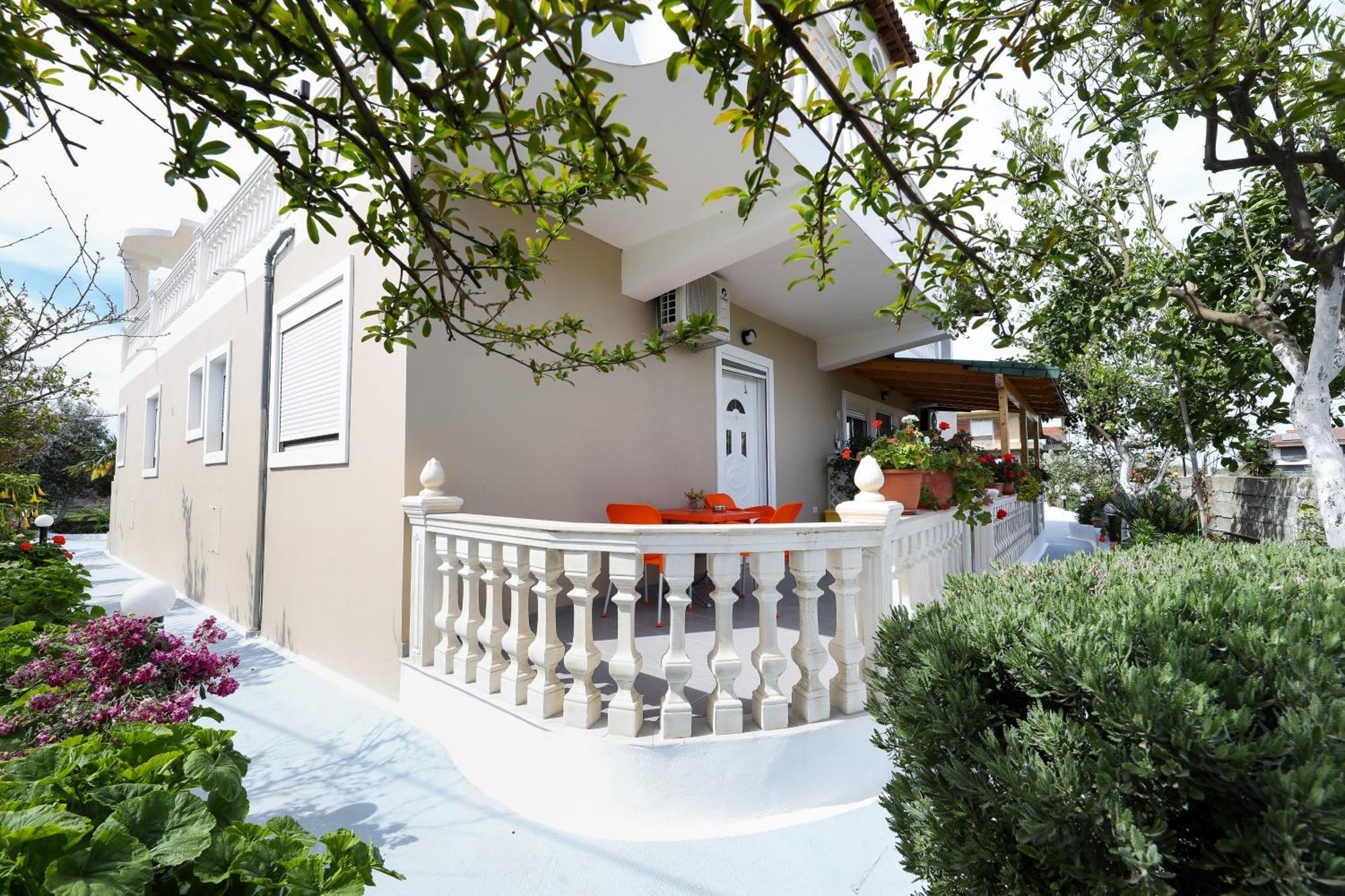 Guest House Narta Vlore Exterior photo